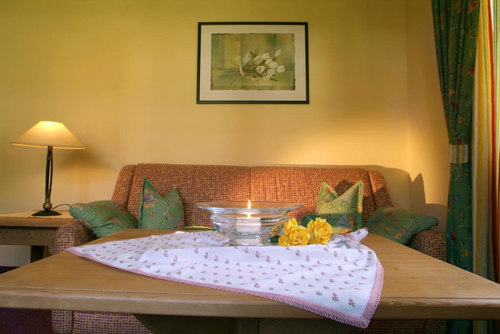 Triendlhof Hotel Zöblen Szoba fotó